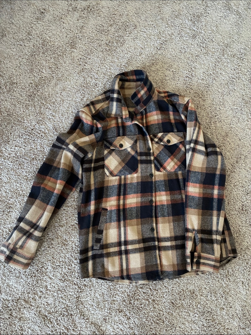 Men's Plaid Wool-Blend Shacket Jacket in Beige and Navy
